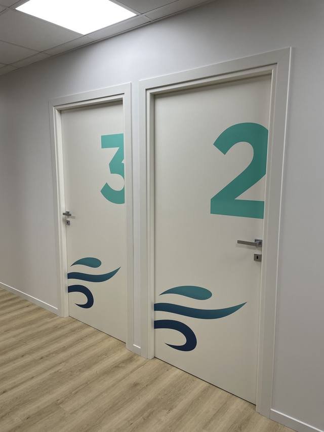 Enseigne & signalétique — Smart Rehab : signaletique cabinet kinesitherapie reathletisation