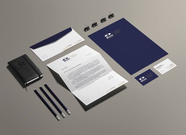 Graphisme & identité — Client corporate : papeterie entreprise carnet papier entete cartes