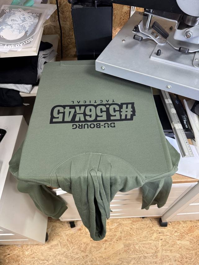 Marquage textile — Du Bourg Tactical : flocage tshirt serie tactical