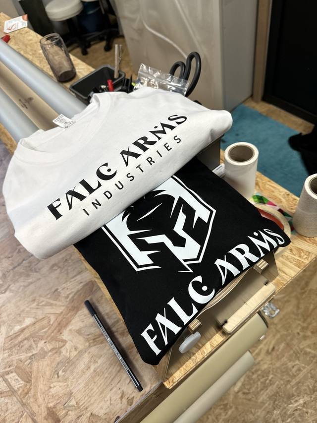 Marquage textile — Falc Arms : flocage tshirt industries