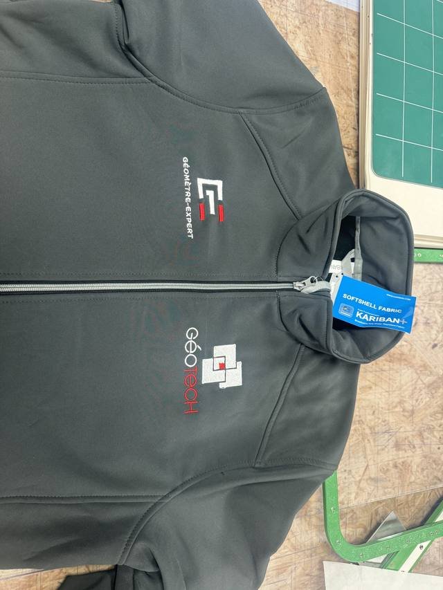 Marquage textile — Géomètre-expert : broderie veste geometre expert