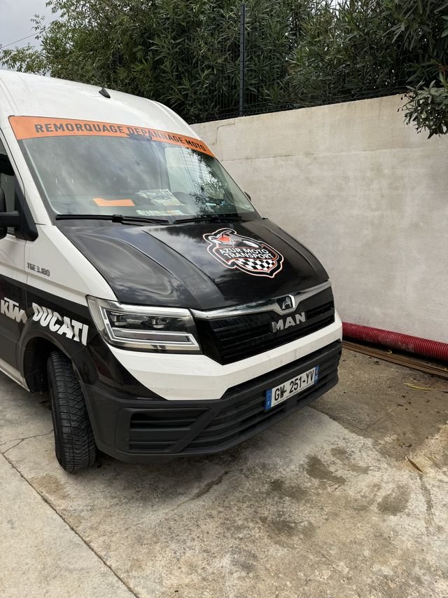 Marquage véhicule — Azur Moto Transport : camion covering integral