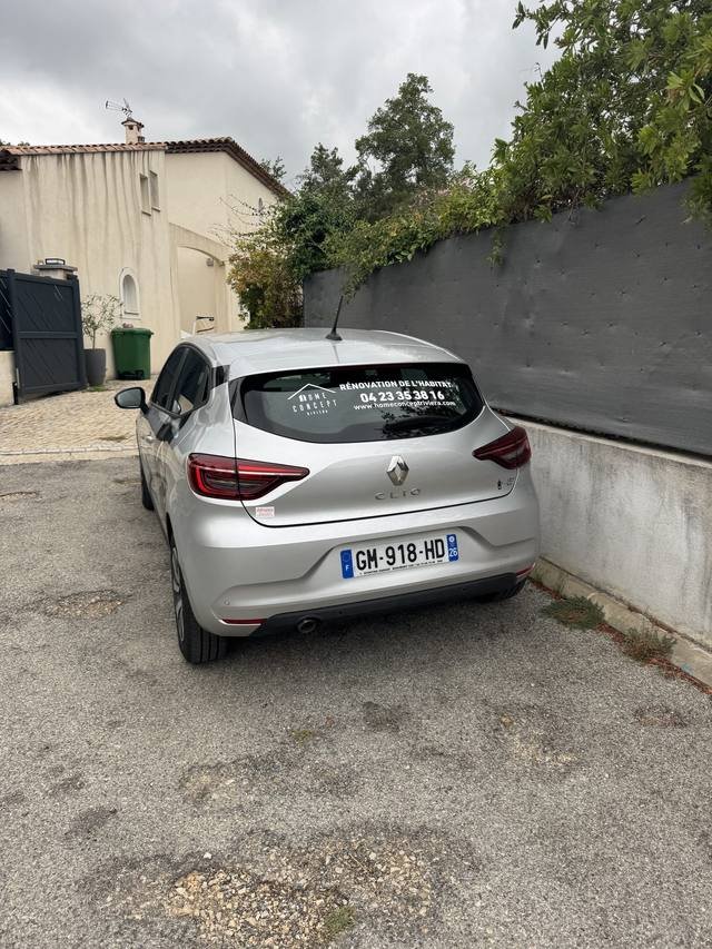 Marquage véhicule — Home Concept Riviera : marquage clio renault societe renovation