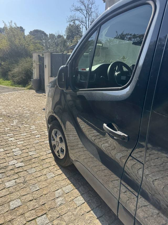 Marquage véhicule — Mazzucco Plomberie : marquage utilitaire plombier adhesif