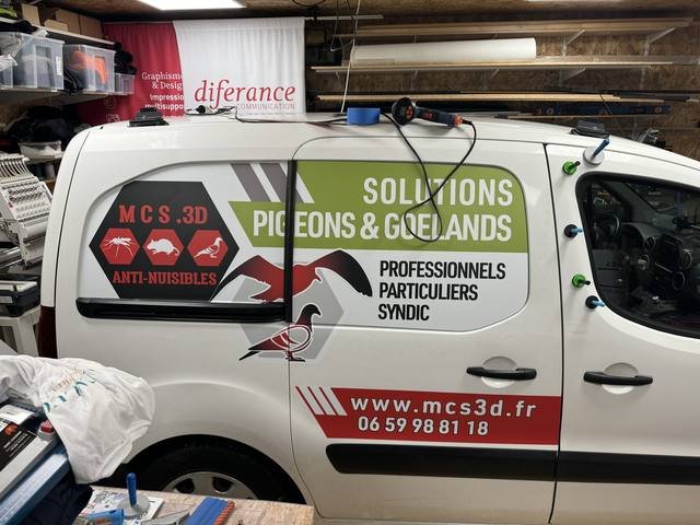 Marquage véhicule — MCS 3D : habillage utilitaire solutions pigeons goelands
